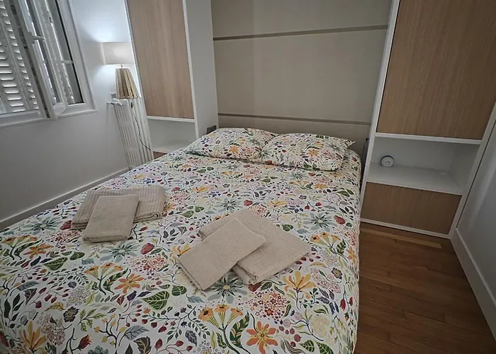 View Sur La Seine * Paris